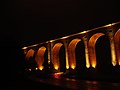 Deutsch: Der Viadukt in Altenbeken bei Nacht. English: The "Altenbekener Viadukt" (used for trains) in Altenbeken, Germany, at night.